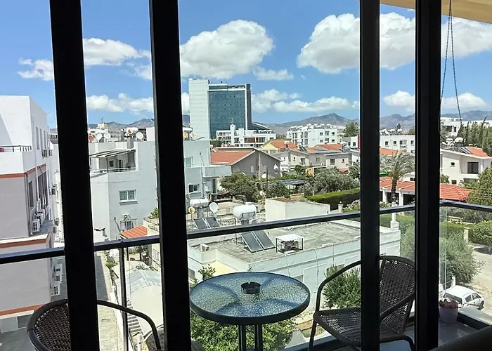 Yenikent's Diamond Апартаменти