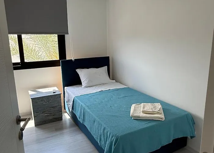 Yenikent's Diamond Апартаменти *