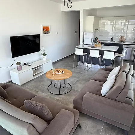 Yenikent's Diamond Apartman *